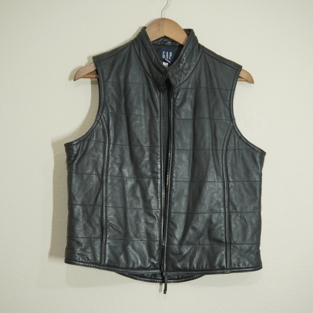Vintage 1999 Gap Wome's Size Medium Black Leather Quilted Vest Chic Contemporary